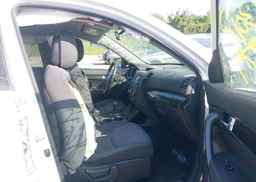 2013 KIA SORENTO LX