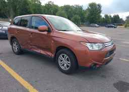 2014 MITSUBISHI outlander