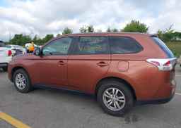 2014 MITSUBISHI outlander