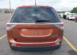 2014 MITSUBISHI outlander