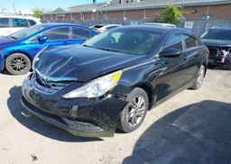 2013 HYUNDAI SONATA GL