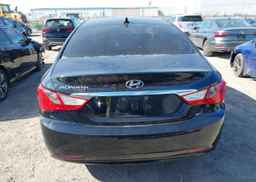 2013 HYUNDAI SONATA GL