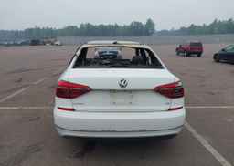 2017 VOLKSWAGEN PASSAT 1.8 TSI TRENDLINE+