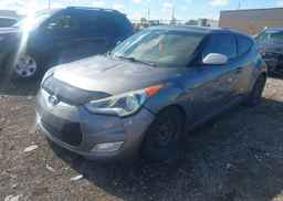 2013 HYUNDAI VELOSTER