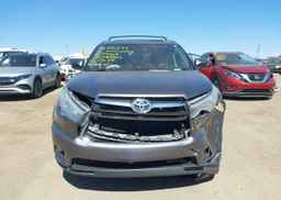 2015 TOYOTA HIGHLANDER LIMITED