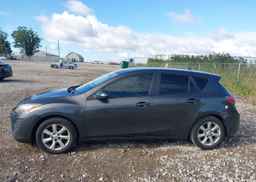 2011 MAZDA 3 I