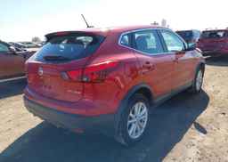2017 NISSAN ROGUE SPORT S