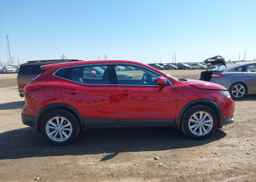 2017 NISSAN ROGUE SPORT S