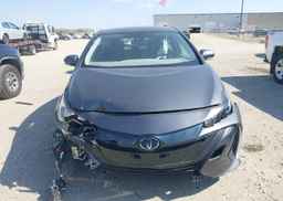 2022 TOYOTA PRIUS PRIME LE