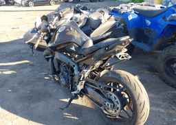 2023 YAMAHA MT09