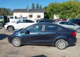 2014 KIA RIO LX