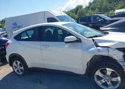 2016 HONDA HR-V LX