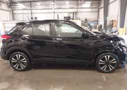 2019 NISSAN KICKS S