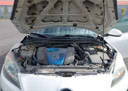 2013 MAZDA MAZDA3 GS-SKY
