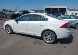 2014 VOLVO S60 T5