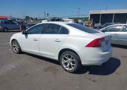 2014 VOLVO S60 T5