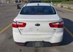 2015 KIA RIO