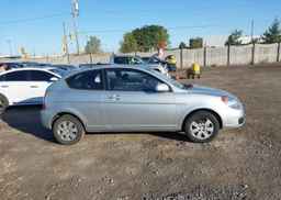 2011 HYUNDAI ACCENT