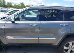 2013 JEEP GRAND CHEROKEE OVERLAND