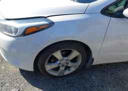 2017 KIA FORTE EX