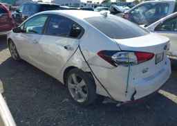 2017 KIA FORTE EX