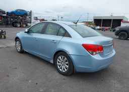 2011 CHEVROLET CRUZE