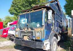 2012 MACK 600 MRU600