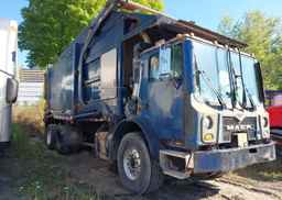 2012 MACK 600 MRU600