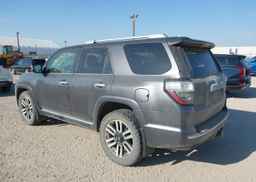 2017 TOYOTA 4RUNNER SR5