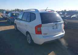2011 KIA RONDO EX