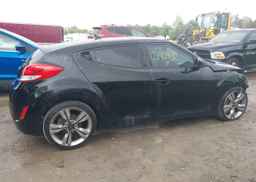 2013 HYUNDAI VELOSTER TECH