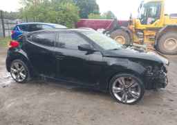 2013 HYUNDAI VELOSTER TECH