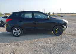2011 HYUNDAI TUCSON