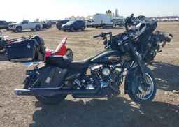 2009 HARLEY-DAVIDSON FLHX