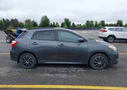 2010 TOYOTA Matrix XR