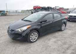 2013 HYUNDAI ELANTRA GL