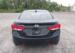 2013 HYUNDAI ELANTRA GL