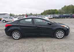 2013 HYUNDAI ELANTRA GL
