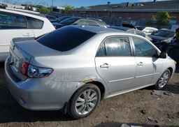 2009 TOYOTA COROLLA S