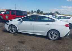 2016 CHEVROLET CRUZE LT