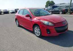 2013 MAZDA MAZDA3 GS-SKY