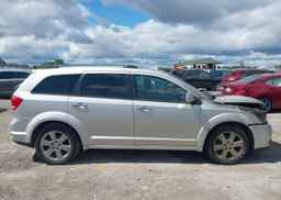 2011 DODGE JOURNEY R