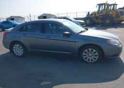 2013 CHRYSLER 200 LX