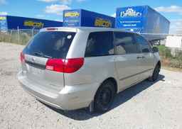 2005 TOYOTA SIENNA CE