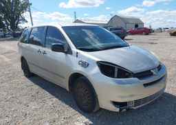 2005 TOYOTA SIENNA CE
