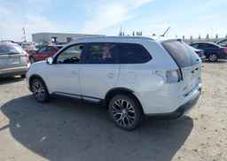2016 MITSUBISHI OUTLANDER ES