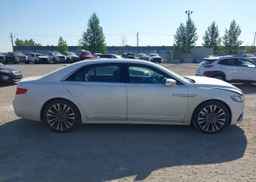 2017 LINCOLN CONTINENTAL RESERVE