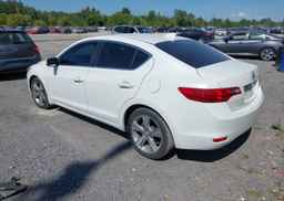 2013 ACURA ILX 24 PREMIUM