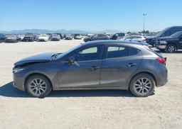 2018 MAZDA 3 TOURING