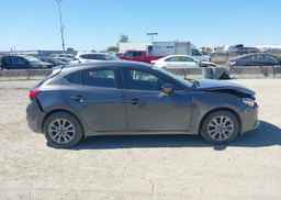 2018 MAZDA 3 TOURING